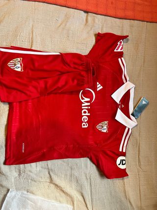 Camiseta y calzonas Sevilla FC 25/26