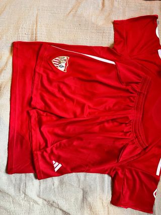 Camiseta y calzonas Sevilla FC 25/26
