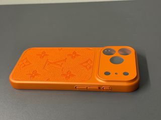 Cover iPhone 17 Pro Louis Vuitton Arancione