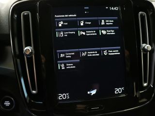 Volvo XC40 T4 Twin Recharge Inscription Auto 155 kW (211 CV)