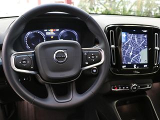 Volvo XC40 T4 Twin Recharge Inscription Auto 155 kW (211 CV)