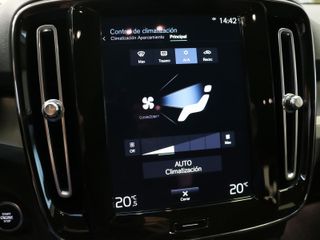 Volvo XC40 T4 Twin Recharge Inscription Auto 155 kW (211 CV)