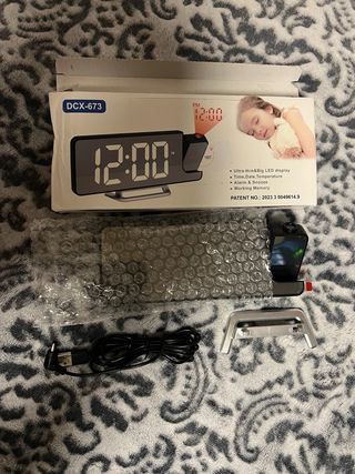 Despertador Proyector DCX-673