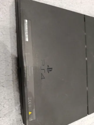 Consola Sony PS4 Negra