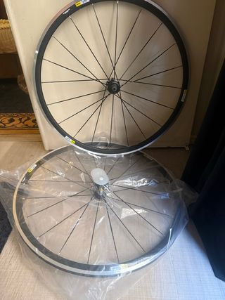 Par de Ruedas Mavic Cosmic Elite