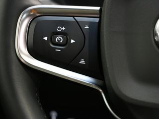 Volvo XC40 T4 PHEV Recharge Core Auto 155 kW (211 CV)