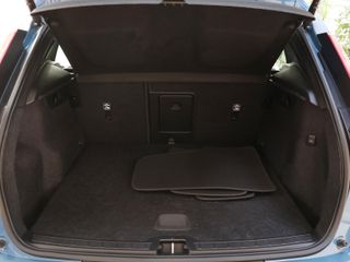 Volvo XC40 T4 PHEV Recharge Core Auto 155 kW (211 CV)