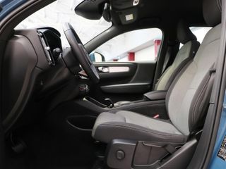 Volvo XC40 T4 PHEV Recharge Core Auto 155 kW (211 CV)