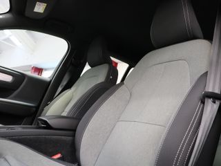 Volvo XC40 T4 PHEV Recharge Core Auto 155 kW (211 CV)