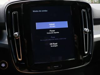 Volvo XC40 T4 PHEV Recharge Core Auto 155 kW (211 CV)