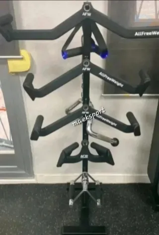 Supporto per accessori da palestra