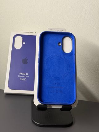 Cover iPhone 16 Silicone MagSafe Blu