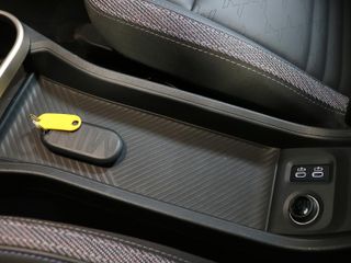 MINI MINI 5 Puertas Cooper C 115 kW (156 CV)