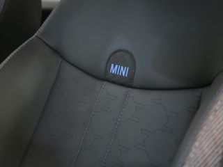 MINI MINI Cooper 5 Puertas C 115 kW (156 CV)