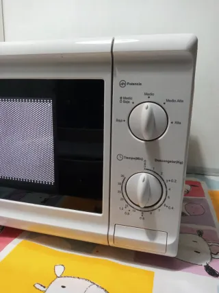 Microondas Aspes Blanco