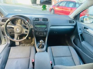 Volkswagen Golf 2010