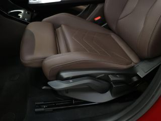 BMW iX2 eDrive20 150 kW (204 CV)