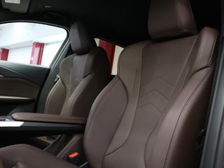 BMW iX2 eDrive20 150 kW (204 CV)