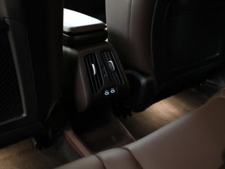 BMW iX2 eDrive20 150 kW (204 CV)