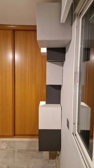 Estanterías Eket Ikea con luz