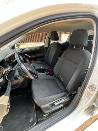 Volkswagen Polo Advance 2019