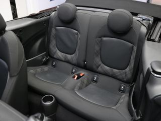 MINI MINI Cabrio Cooper 100 kW (136 CV)