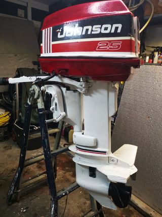 Motor Fueraborda Johnson 25 CV