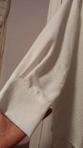 Blusa Blanca Manga Larga Encuentro