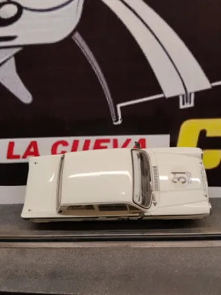 Ford Lotus Cortina Blanco