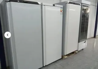 Neveras verticales industriales 632575742