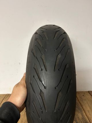 Neumático Michelin Road 5 180/55 ZR17