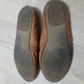 Zapatos planos de piel marrones marca Superdry