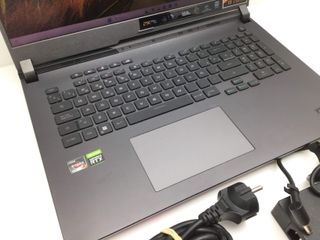 pc portatil asus g713q