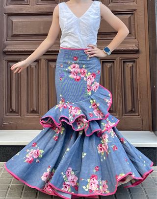 Traje de flamenca talla 34 elastico regalo chaleco