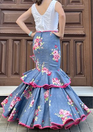 Traje de flamenca talla 34 elastico regalo chaleco