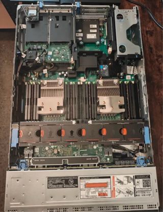 Servidor Dell PowerEdge R730xd SFF de 24 bahías