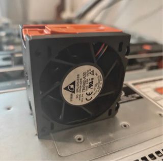 Servidor Dell PowerEdge R730xd SFF de 24 bahías