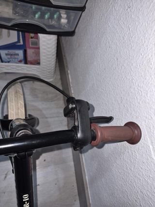 Bicicleta de equilibrio Btwin negra