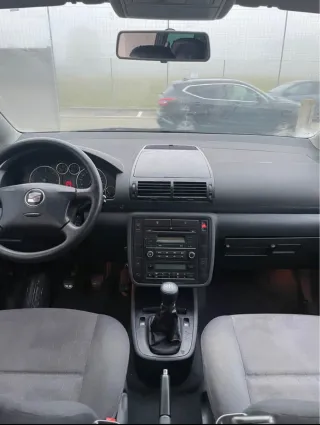 SEAT Alhambra POCOS KM