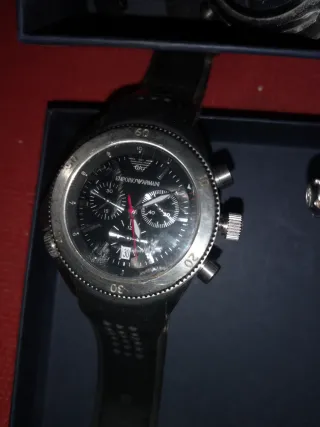 3 Relojes Emporio Armani, jaguar y marea