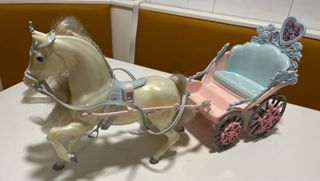 Carroza y Caballo Barbie Rosa y Azul