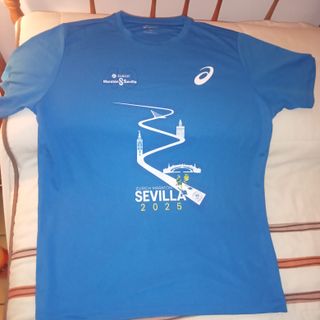 Camiseta Asics Maratón Sevilla 2025 Técnica