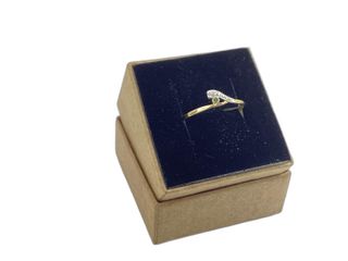 anillo oro 18k con piedra con circonita