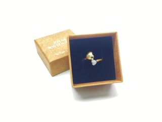 anillo oro 18k con piedra con circonita