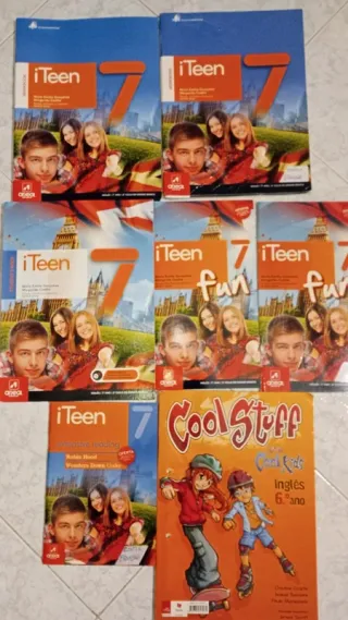 Livros manuais cadernos de atividades exercícios