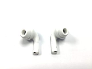 in-ear apple airpods pro 2 gen