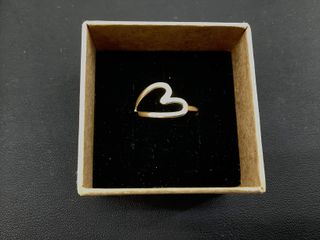 anillo oro 18k con piedra con circonita