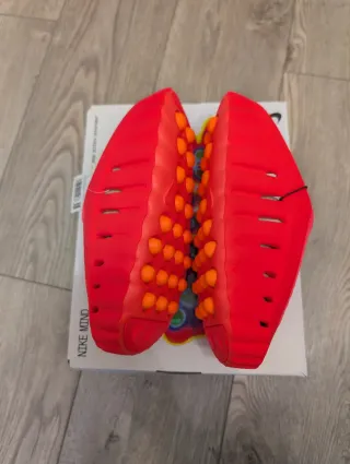 Nike Mind 001 Solar Red Talla 35.5 women