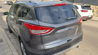Ford Kuga 2014