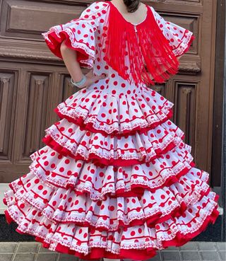 Traje de Flamenca Niña 9-10-11 años mas o menos